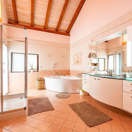 Casa Luna - Wonderful View Διαμέρισμα Brione sopra Minusio